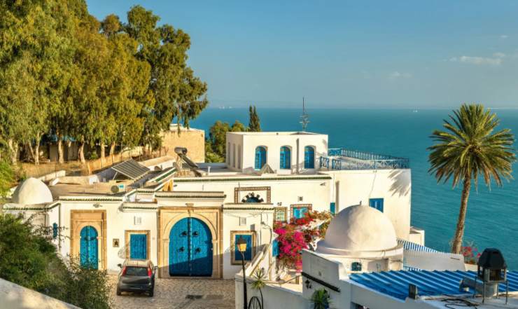 case bianche vicino al mare in Tunisia